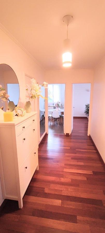 Bel Appartement Entre Disney Land Et Paris Chelles  Exterior foto
