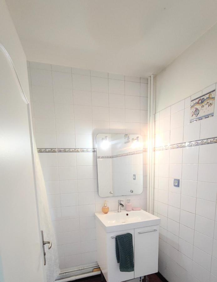 Bel Appartement Entre Disney Land Et Paris Chelles  Exterior foto